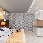Asterias يميناريا