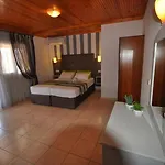 Asterias فندق *