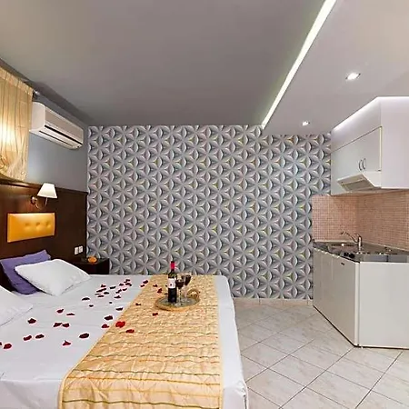 Asterias Hotel